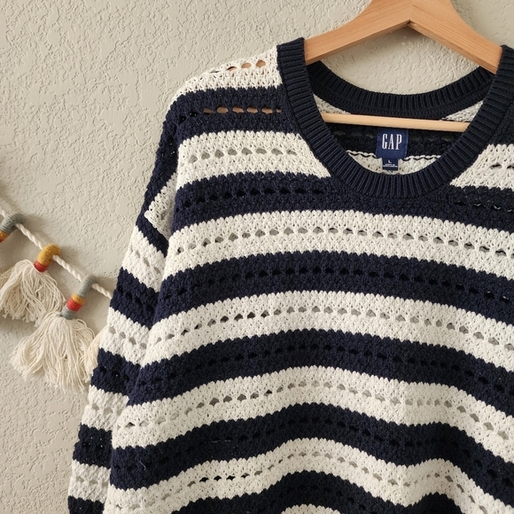 GAP 24/7 Spit Hem Crochet Stripe Chunky Knit Boxy Oversize Pullover Sweater L - Picture 9 of 13